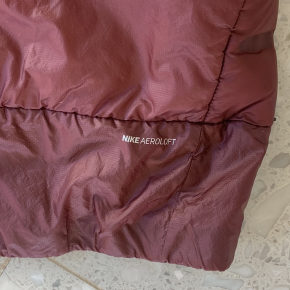 nike aeroloft repel light weight running jacket - Picture 10 of 10